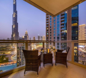 Frank Porter - The Residences Tower 8